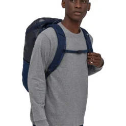 Patagonia Black Hole Pack 25L -UK Outdoor Equipment Sales 2024 6400319411 g